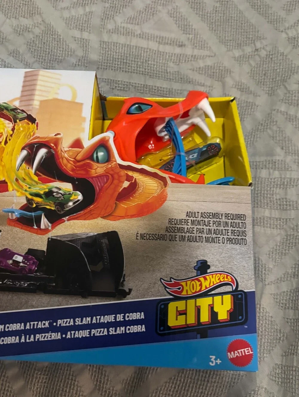 Hot Wheels City Pizza Slam Cobra Attack Play Set Brand New